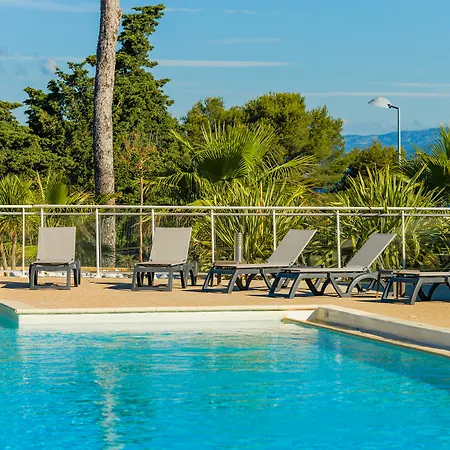 Lagrange Les Terrasses Des Embiez Apartment